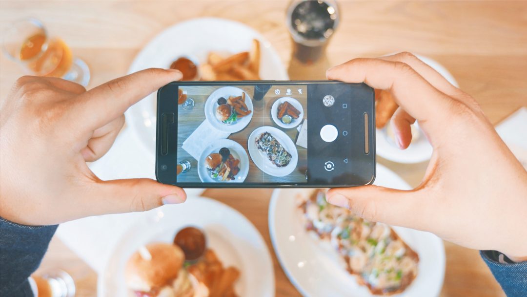 social media food obsession relationship Instagram healthy trend fuel frozen LocalBini BiniBlog Lifestyle