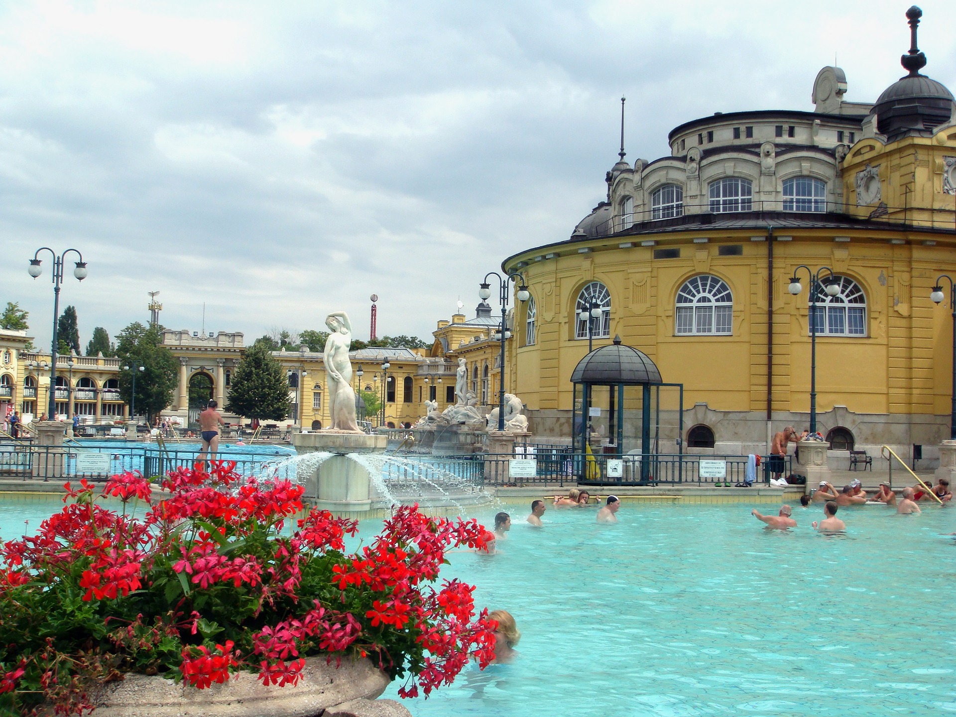 Pool Healing Thermal Széchenyi Spa Budapest Hungary Thermal Water Springs 