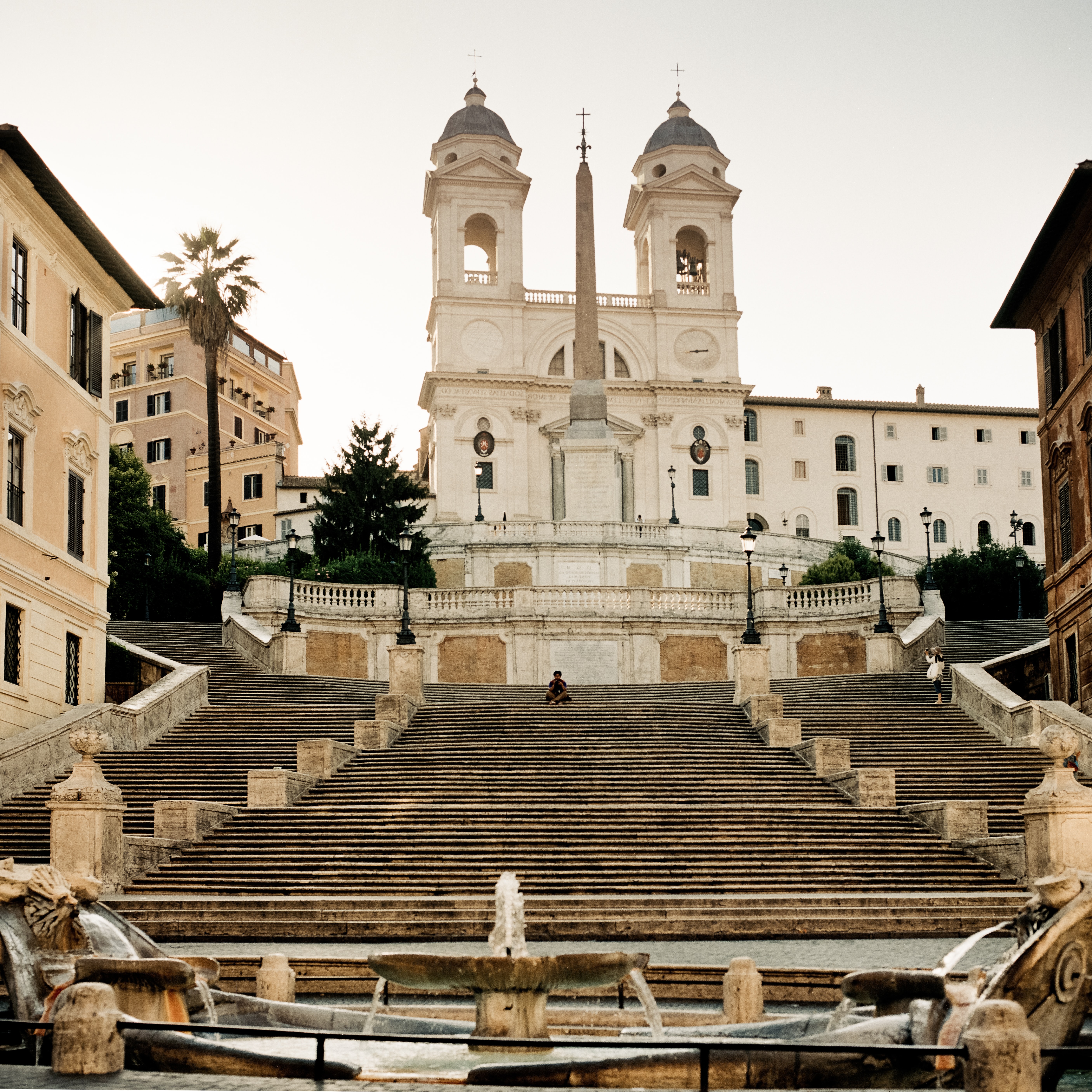 roman holiday audrey spanish steps italy rome Europe, Italy, Movies, Films, Cinema, Destination, Instagram, Eat Pray Love, Roman Holiday, Notting Hill, Experience, BiniBlog, vespa, Italy, dolce vita, holiday ideas romantic comedy